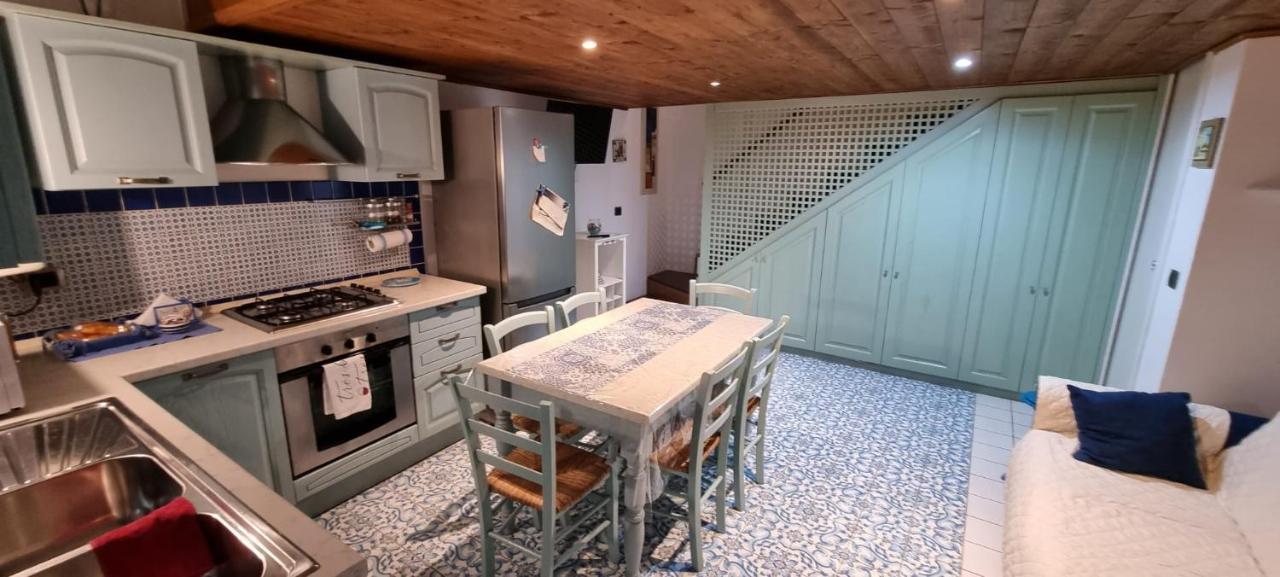 L'Ancorotto Azzurro Apartment Gaeta Exterior foto
