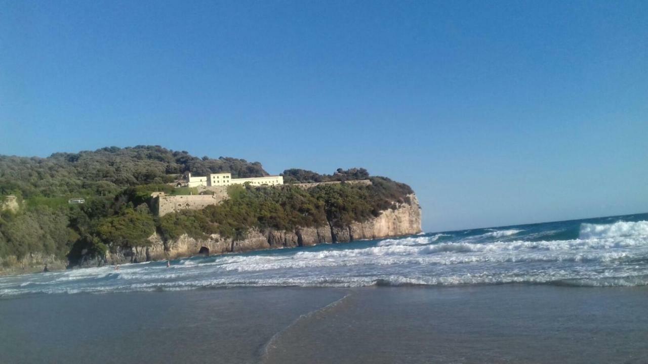 L'Ancorotto Azzurro Apartment Gaeta Exterior foto
